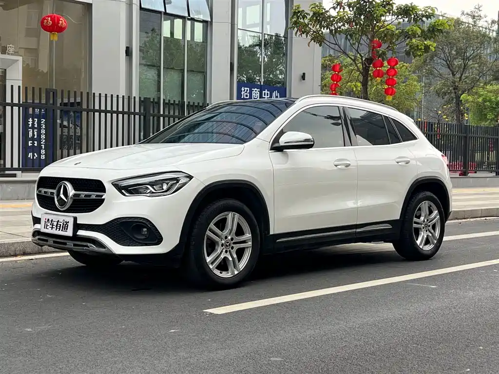 Mercedes-Benz GLA 2022 facelift version 2 GLA 200 купить на сайте DeffCars