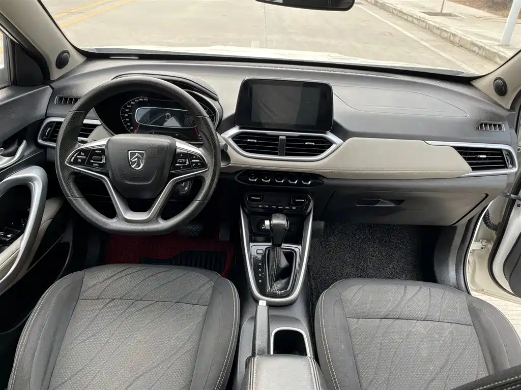 Baojun 510 2019 1.5L automatic enjoyment type National V купить на сайте DeffCars