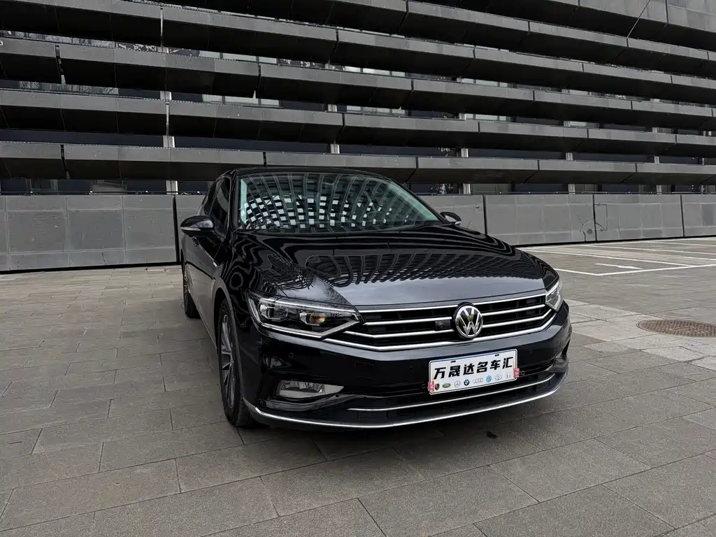 Magotan 2020 330TSI DSG luxury model купить на сайте DeffCars