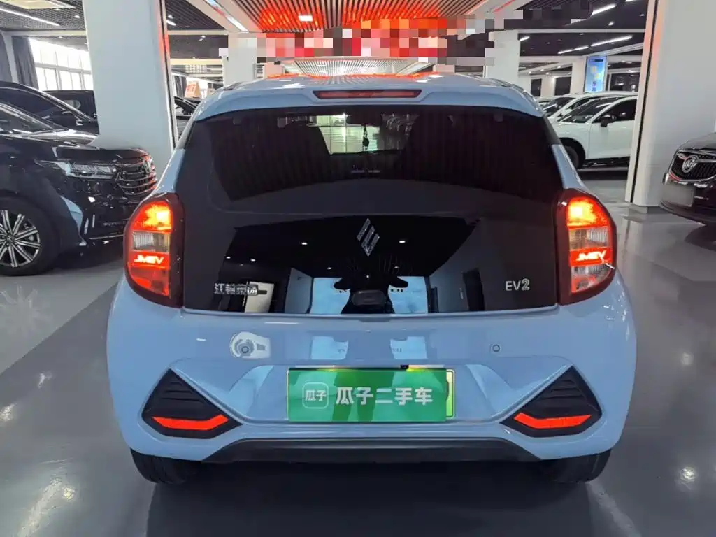 Yizhi EV2 2024 model 201km comfort model купить на сайте DeffCars