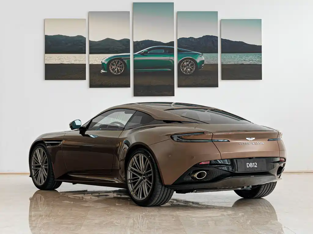 Aston Martin DB12 2025 4.0T V8 Coupe купить на сайте DeffCars