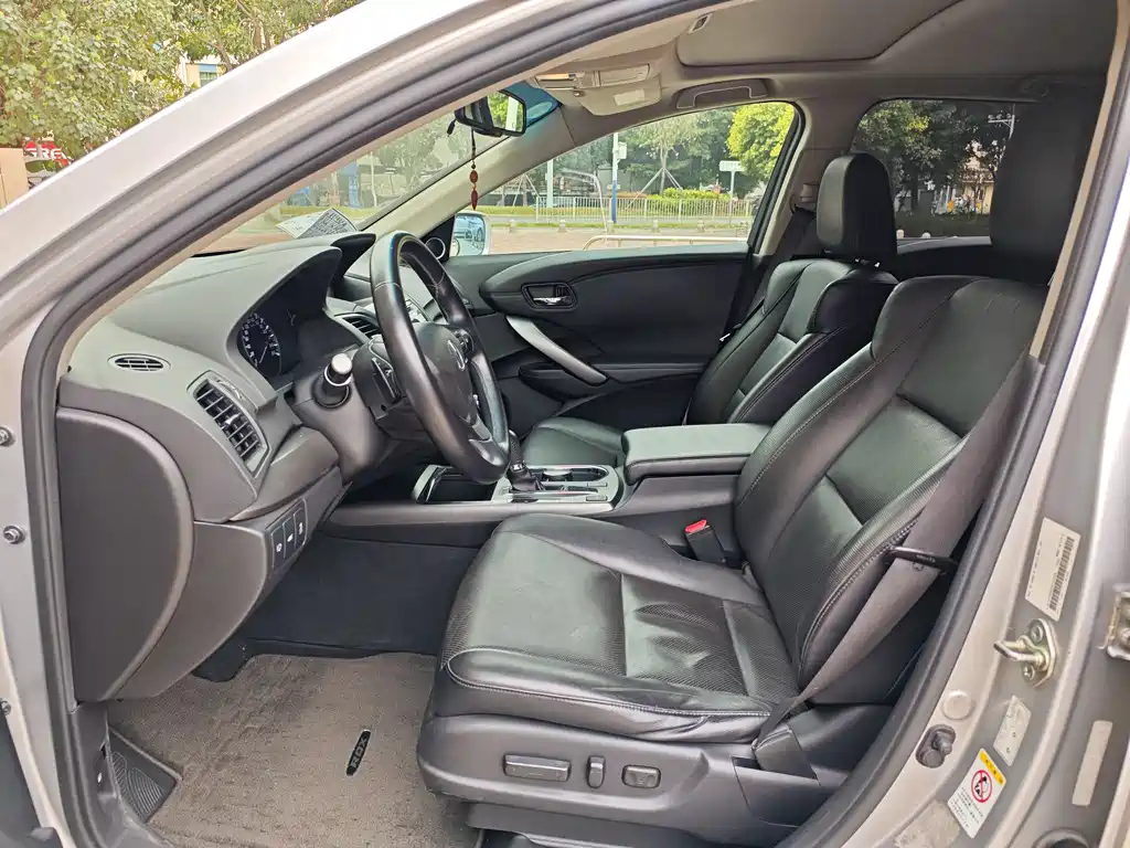 Acura RDX imported 2013 3.0L two-wheel drive elite version купить на сайте DeffCars