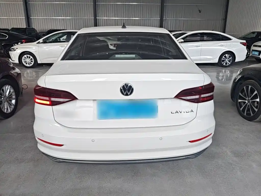 Lavida 2022 1.5L automatic comfort version купить на сайте DeffCars