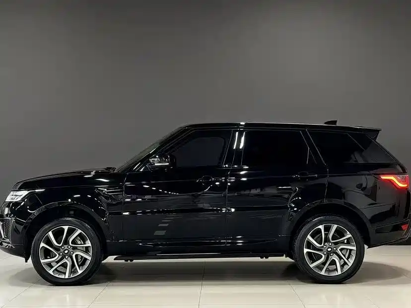 Range Rover Sport 2020 3.0 L6 SE купить на сайте DeffCars