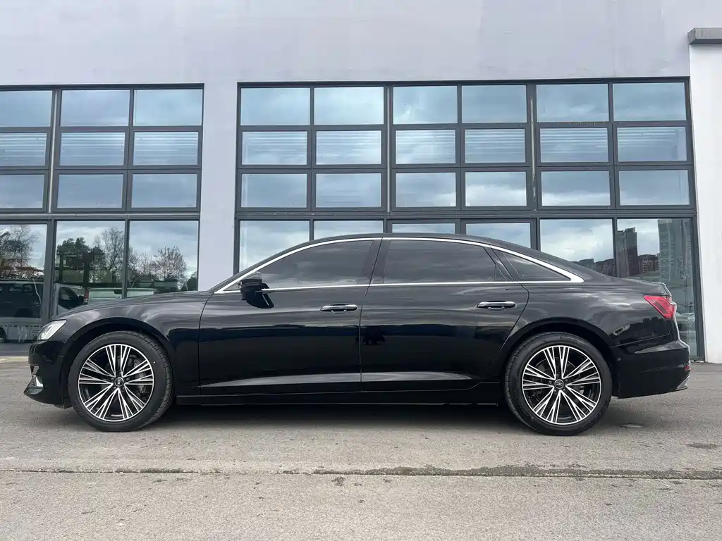 Audi A6L 2023 45 TFSI quattro купить на сайте DeffCars
