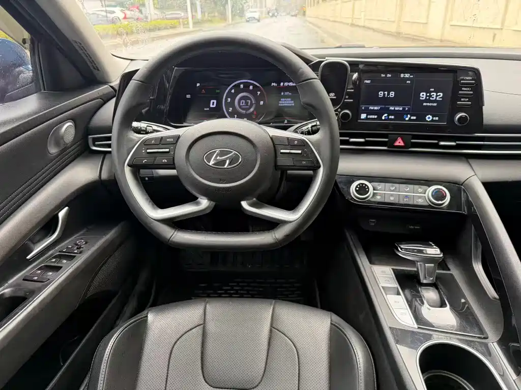 Elantra 2022 1.5L CVT GLX Elite Edition купить на сайте DeffCars