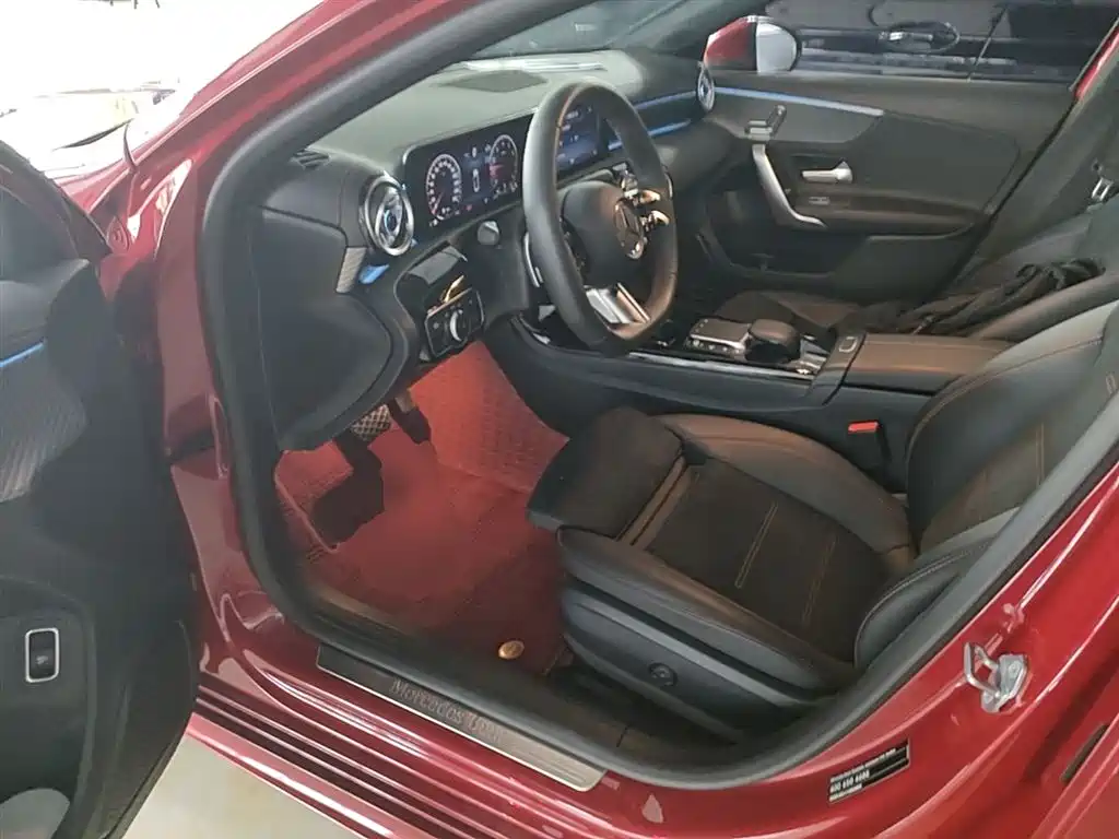 Mercedes-Benz A-Class 2023 A 200 L Fashion Model купить на сайте DeffCars