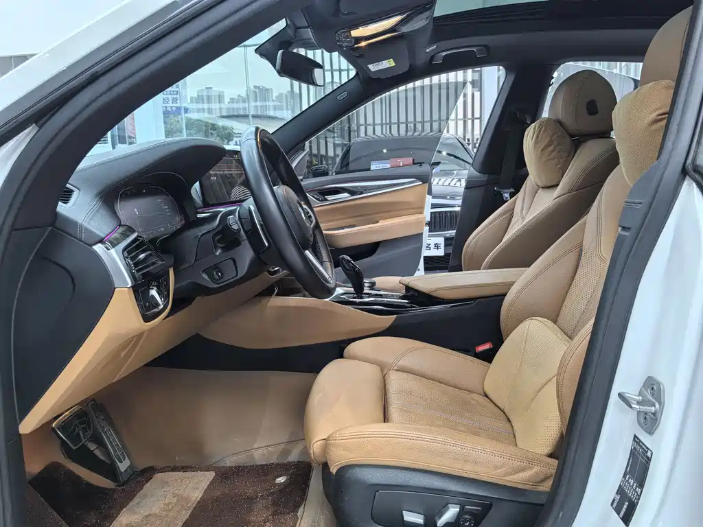 BMW 6 Series GT 2022 630i M Sports Package купить на сайте DeffCars