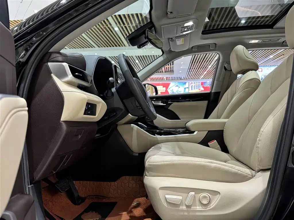 Highlander 2022 dual engine 2.5L four-wheel drive premium version 7 seats купить на сайте DeffCars