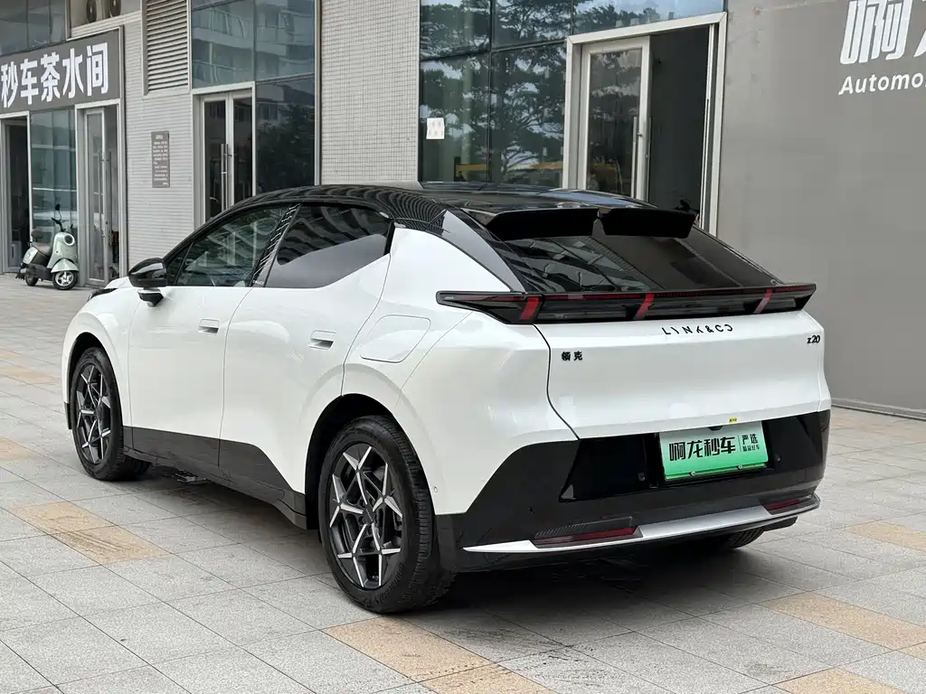 Lynk & Co Z20 2025 530km rear drive Max купить на сайте DeffCars