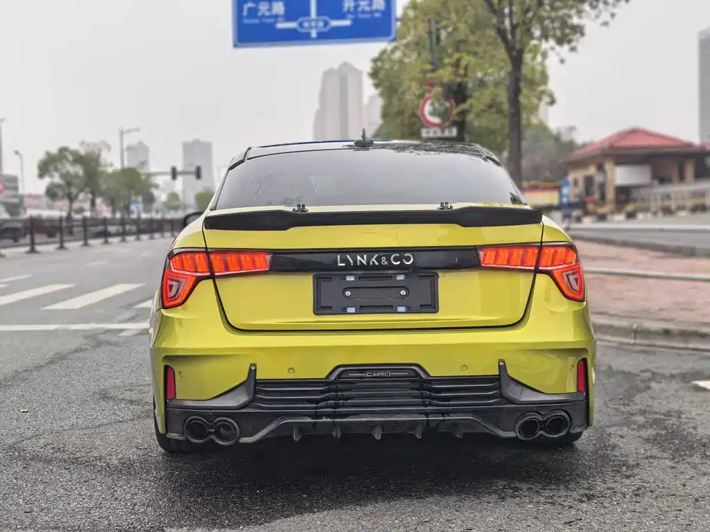 Lynk & Co 03 2022 03+ 2.0TD automatic wind control version купить на сайте DeffCars