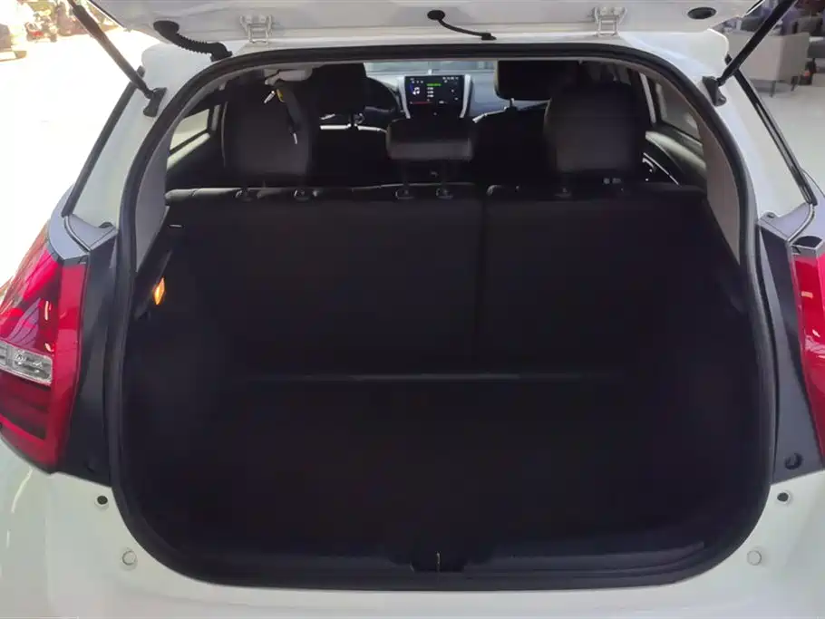 YARiS L Zhixuan 2019 1.5E CVT Charming Edition National VI купить на сайте DeffCars