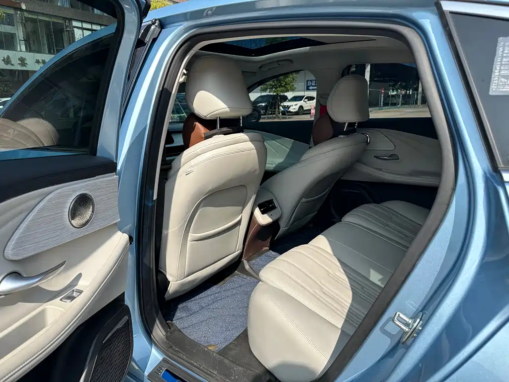 Fengyun A8 2024 127 Voyage Edition Luxury купить на сайте DeffCars