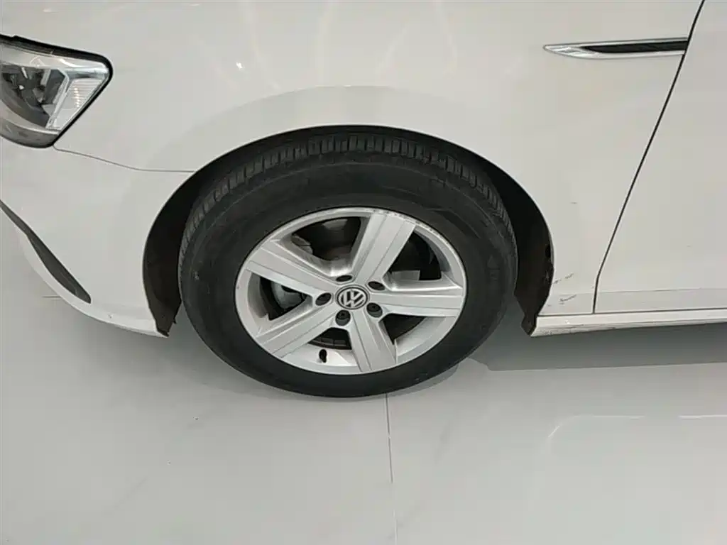 Lingdu 2021 230TSI DSG Fashion Edition купить на сайте DeffCars