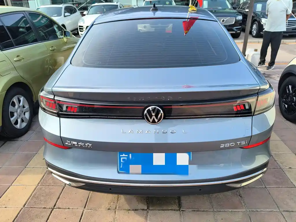 Lamando 2022 Lamandol 280TSI DSG Spicy Edition купить на сайте DeffCars