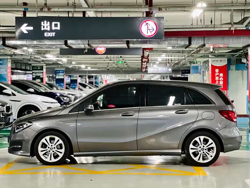Mercedes-Benz B-Class 2017 B 200 Dynamic купить на сайте DeffCars