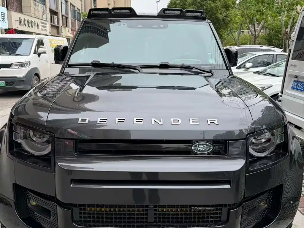 Land Rover Defender 2023 110 3.0T P400 X-DYNAMIC HSE купить на сайте DeffCars