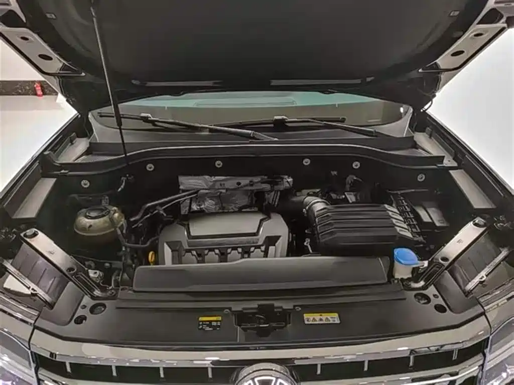 Touron 2022 380TSI four-wheel drive luxury version купить на сайте DeffCars