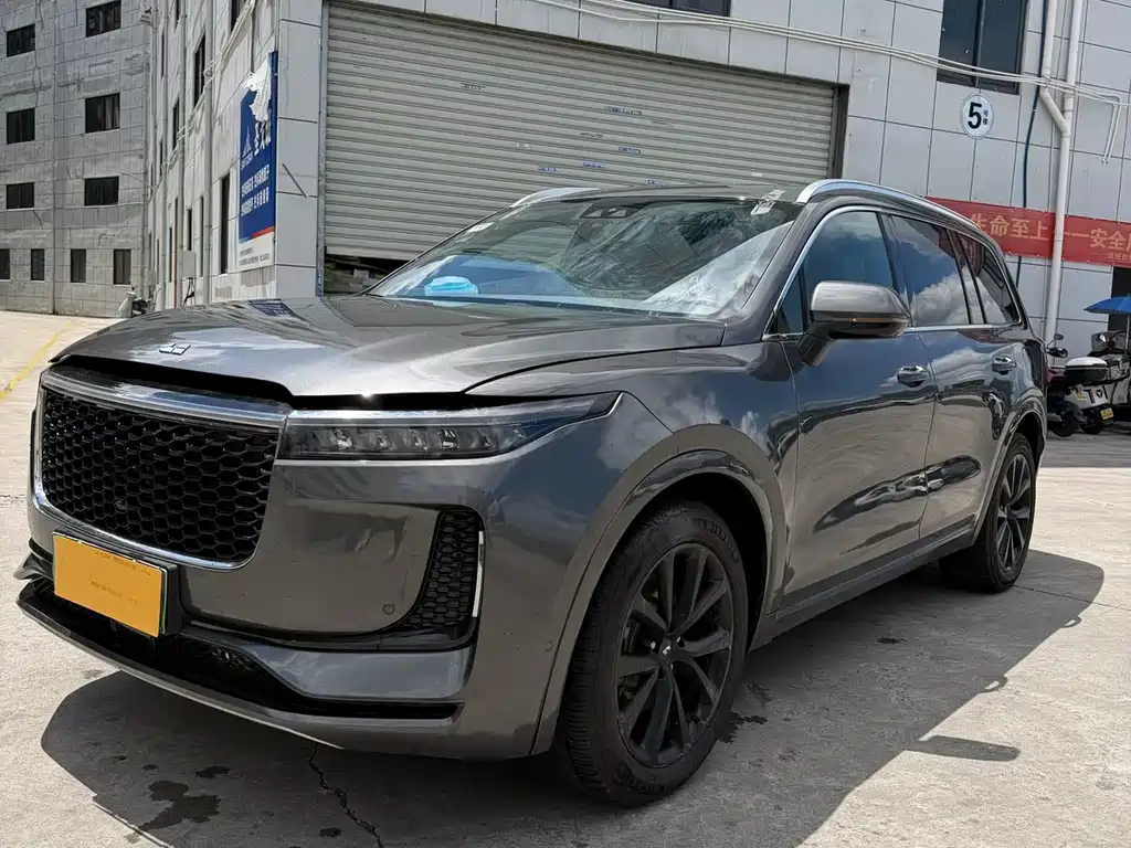 Ideal ONE 2020 extended range 6-seater version купить на сайте DeffCars