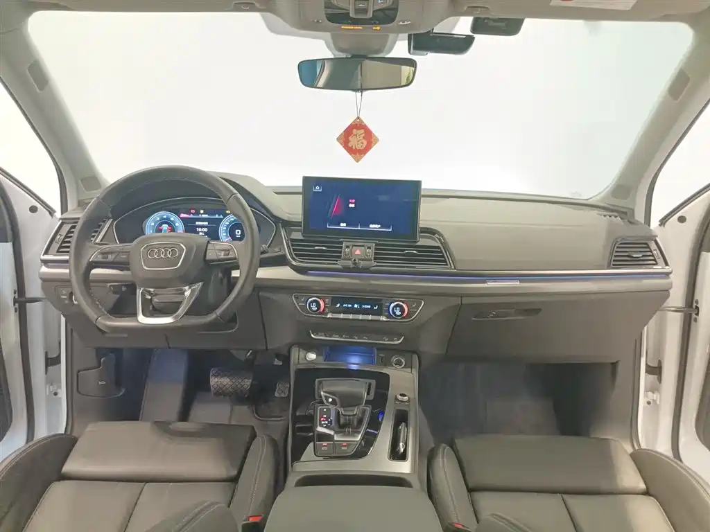 Audi Q5L 2021 45 TFSI luxury and dynamic model купить на сайте DeffCars