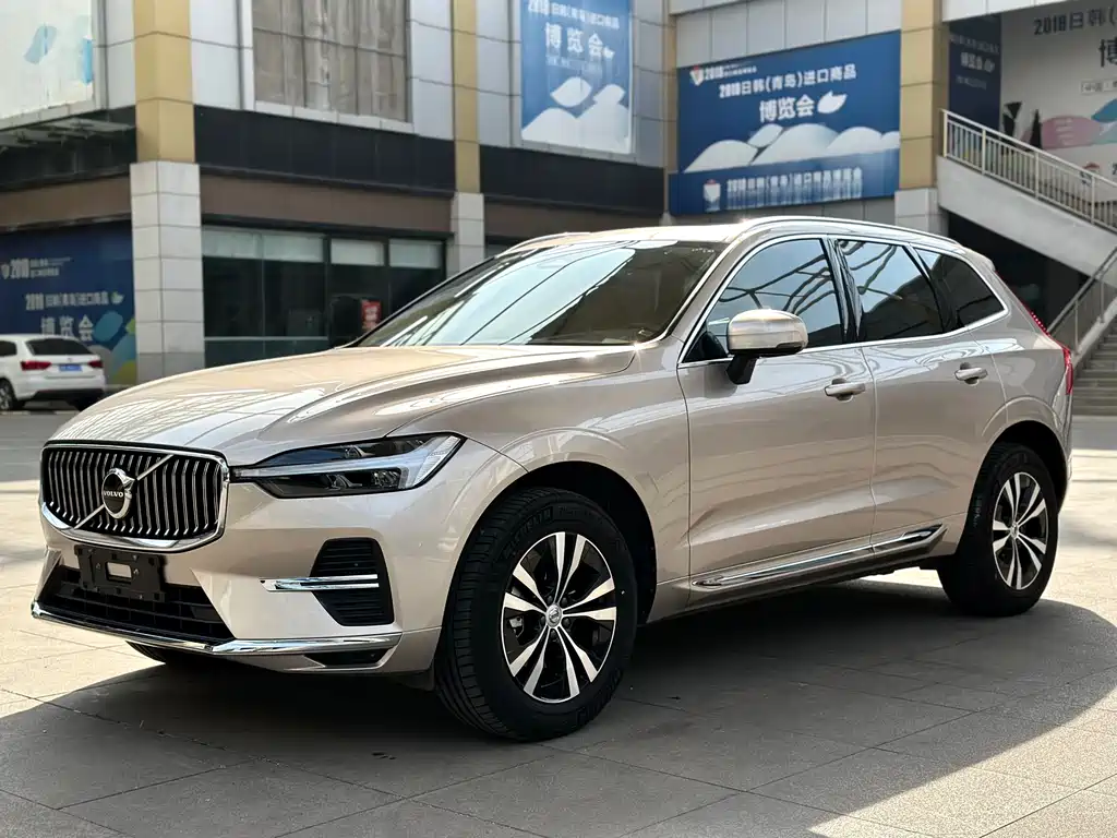 Volvo XC60 2023 B5 four-wheel drive Zhiyi Luxury Edition купить на сайте DeffCars