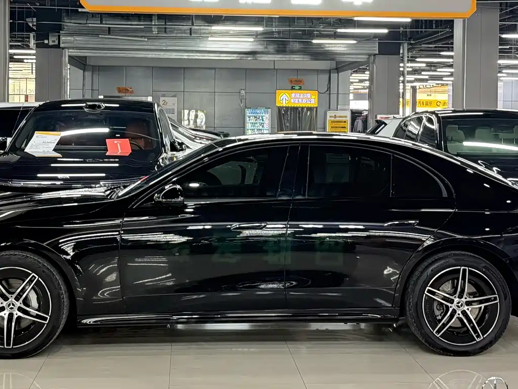 Mercedes-Benz E-Class (Imported) 2025 E 300 Fashionable Sports Edition купить на сайте DeffCars