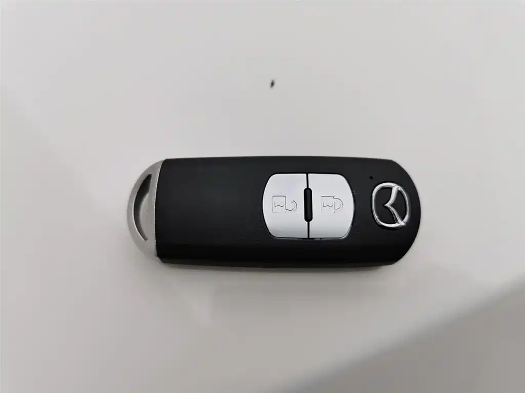Mazda CX-5 2020 2.0L automatic two-wheel drive smart model купить на сайте DeffCars