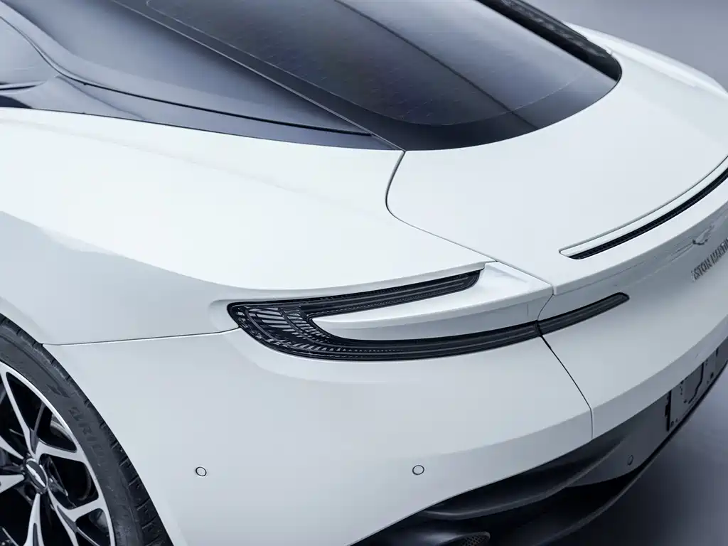 Aston Martin DB11 2019 4.0T V8 Coupe купить на сайте DeffCars
