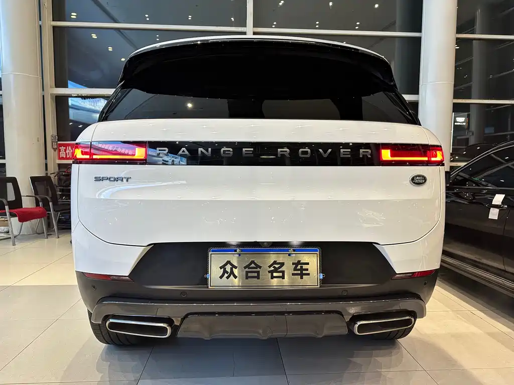 Range Rover Sport 2024 360PS S купить на сайте DeffCars