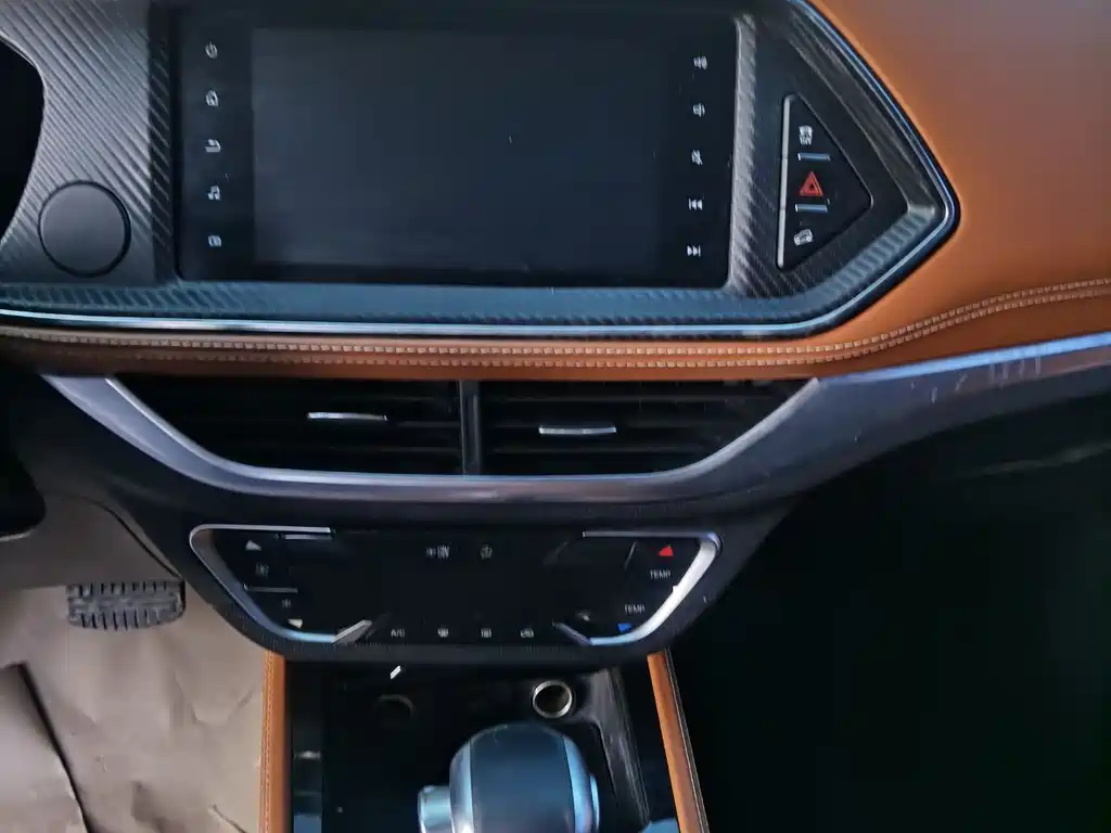 Zotye T300 2018 1.5L CVT Elite купить на сайте DeffCars
