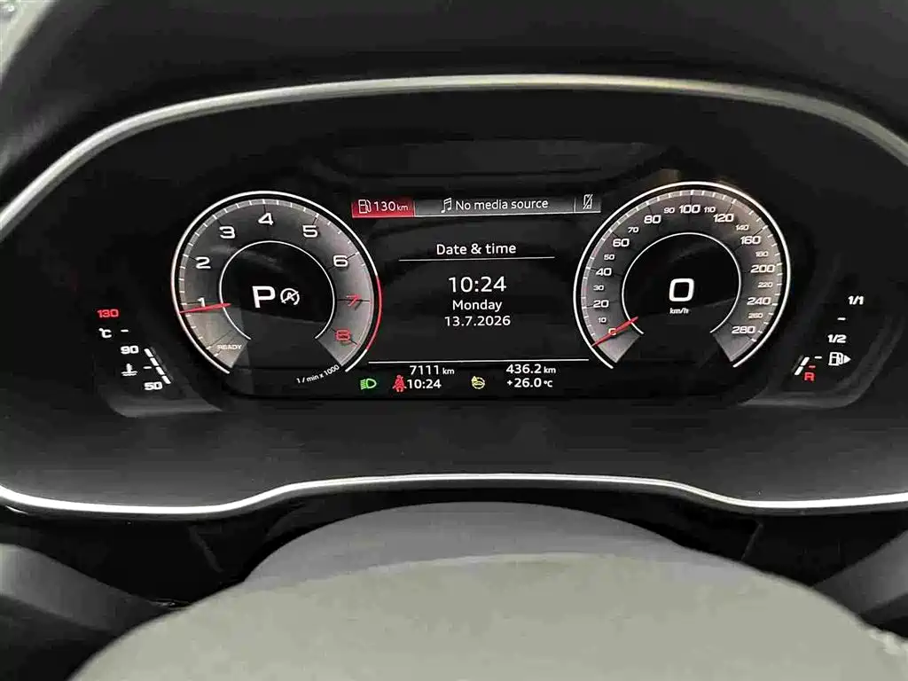 Audi Q3 2023 35 TFSI Stylish Dynamic (1.4T) купить на сайте DeffCars