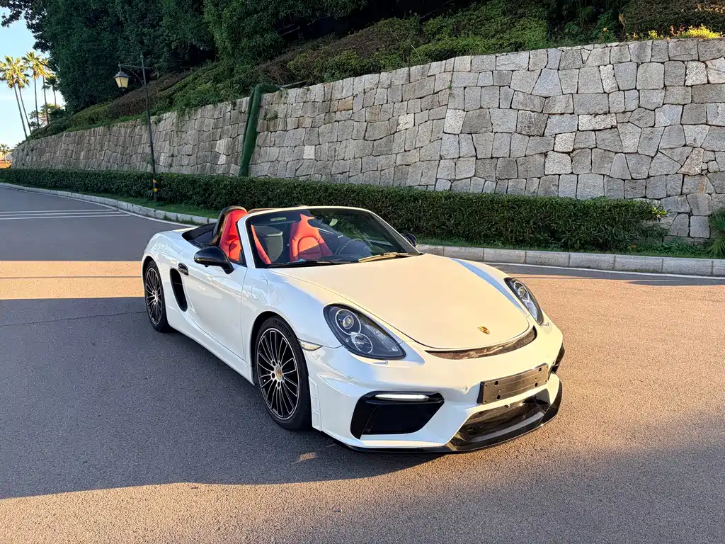 Boxster 2015 Boxster Style Edition 2.7L купить на сайте DeffCars