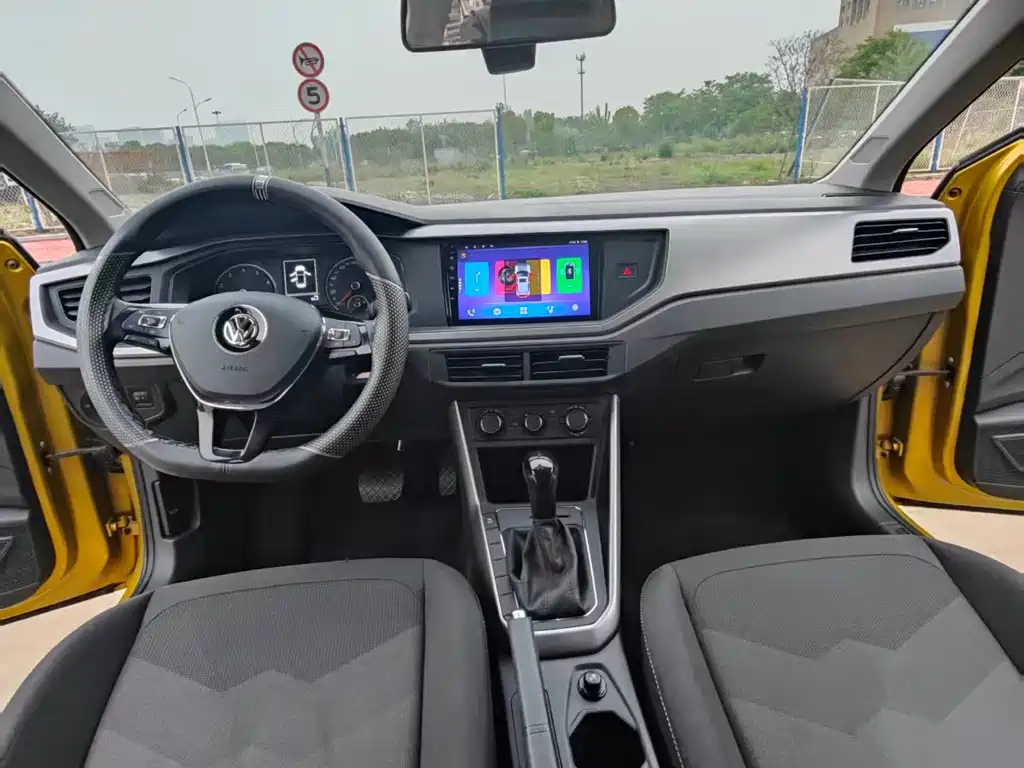 Polo 2019 Plus 1.5L Automatic Panoramic Enjoyment Edition купить на сайте DeffCars