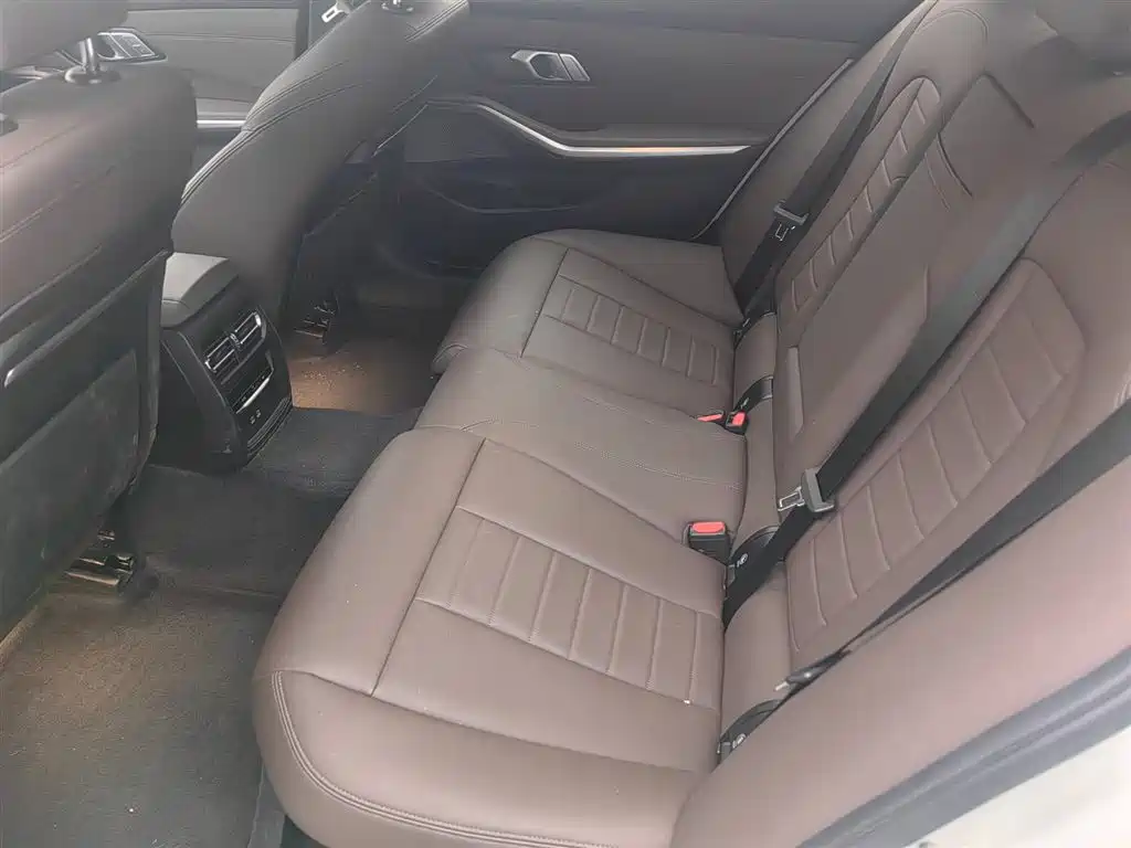 BMW 3 Series 2021 320Li M Sports Package купить на сайте DeffCars