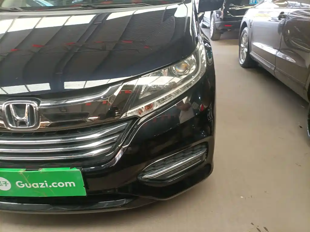 Odyssey 2018 2.4L Deluxe Edition купить на сайте DeffCars