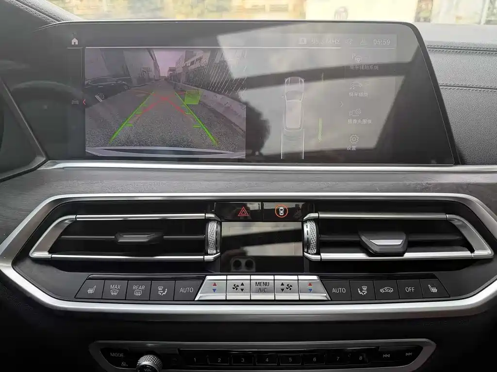 BMW X5 Imported 2019 xDrive30i X Design Kit купить на сайте DeffCars