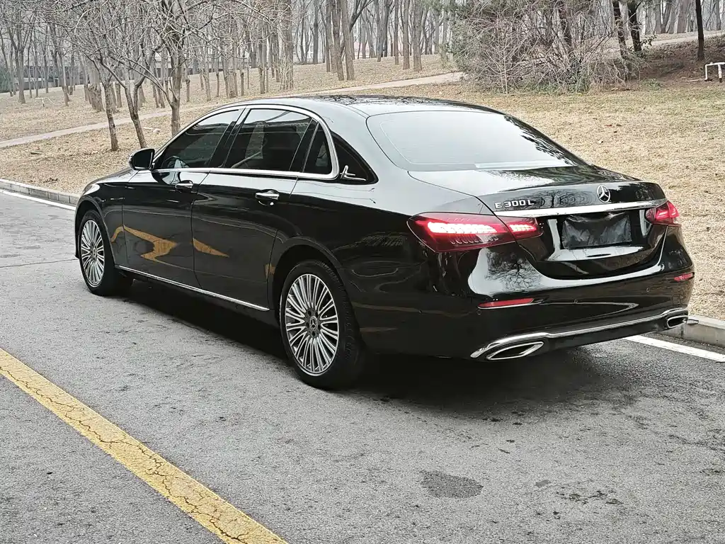 Mercedes-Benz E-Class 2022 Model Three E 300 L Luxury Model купить на сайте DeffCars