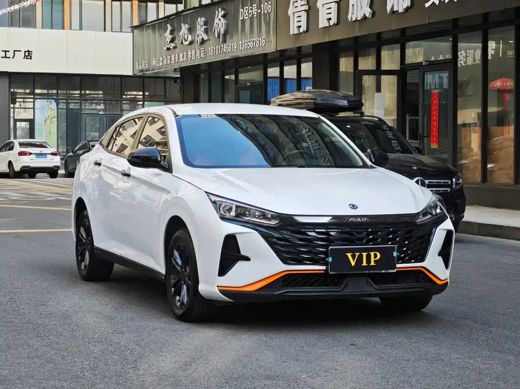 Yixuan 2023 Mach Edition 1.5T Automatic Dream Chaser Knight Edition купить на сайте DeffCars