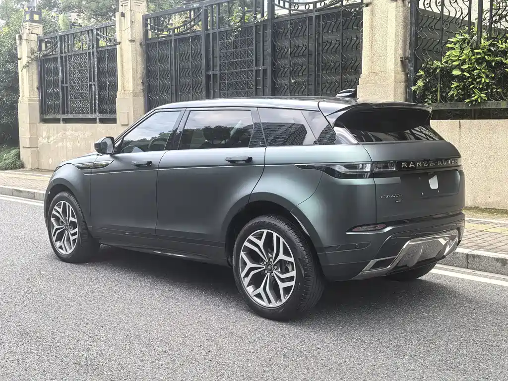 Range Rover Evoque 2023 Evoque L 249PS Corinthian Bronze Special Edition купить на сайте DeffCars