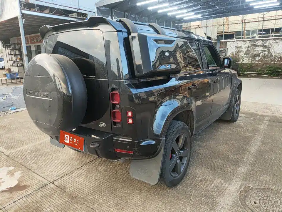Land Rover Defender 2024 110 3.0T P400 X-DYNAMIC HSE купить на сайте DeffCars