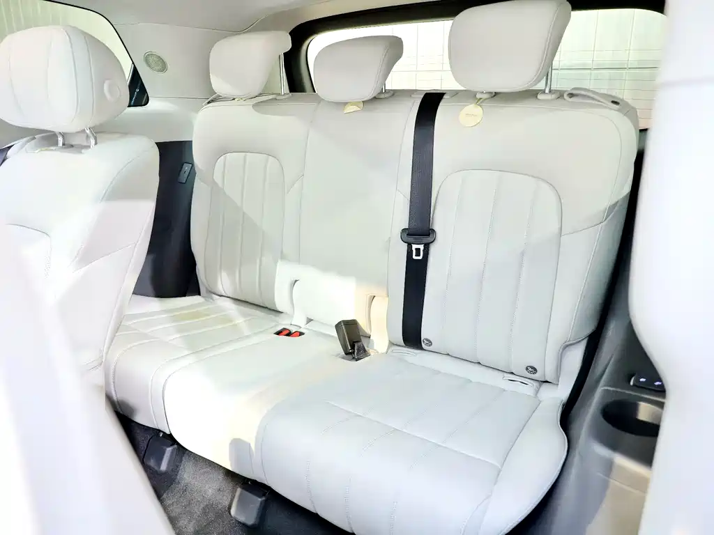 Lantu Dreamer 2025 PHEV four-wheel drive flagship Kunpeng version купить на сайте DeffCars