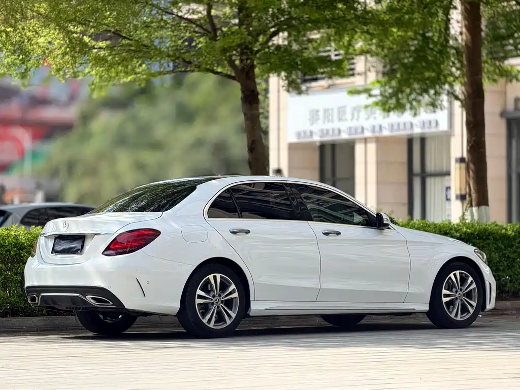 Mercedes-Benz C-Class 2020 C 200 L Fashionable Sports Edition купить на сайте DeffCars