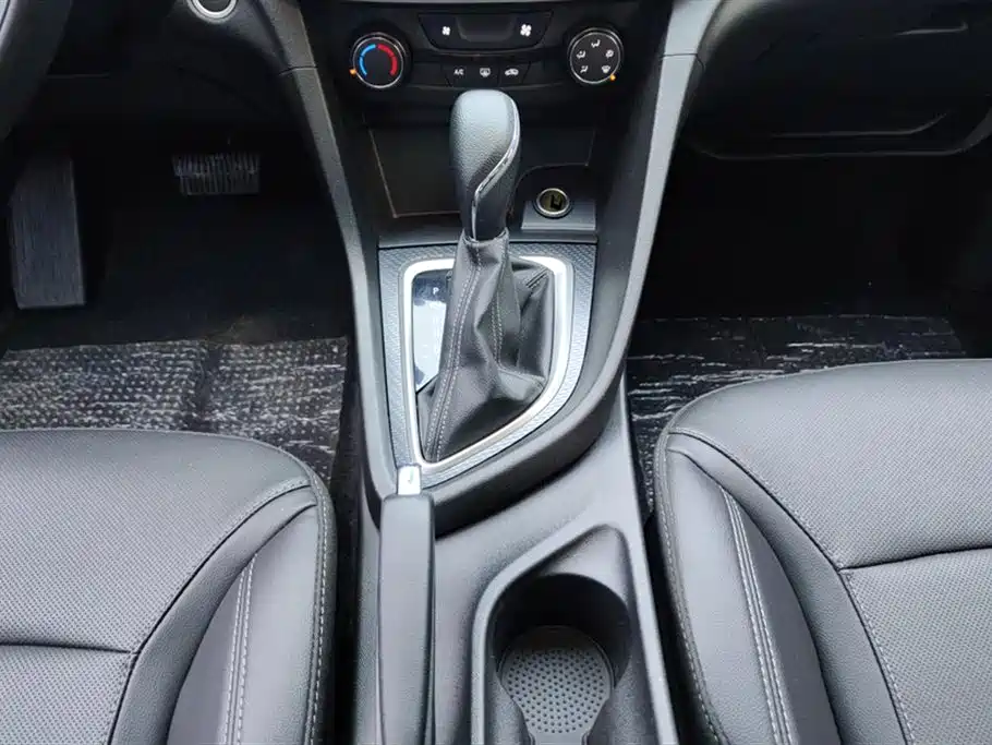 Yinglang 2021 model model 1.5L automatic elite model купить на сайте DeffCars