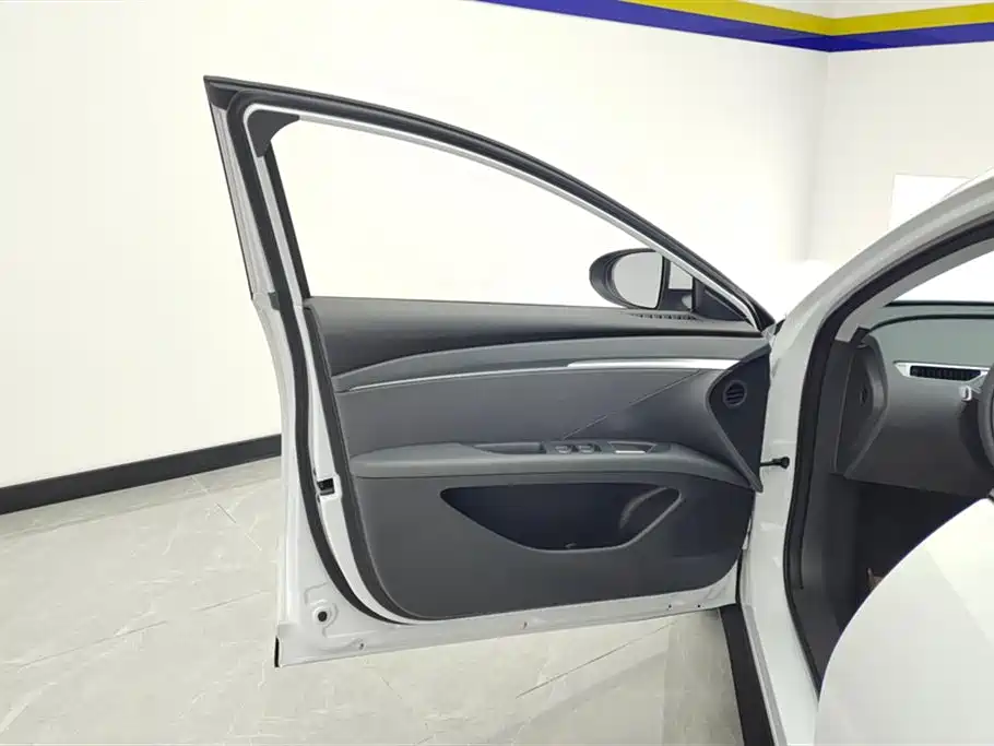 Xpeng MONA M03 2025 Model 620 Extra Long Battery Life Plus купить на сайте DeffCars