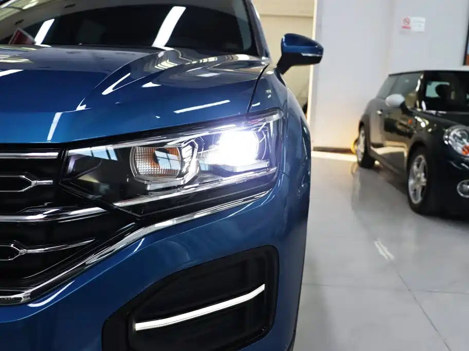 TYRON 2019 Journey Edition 280TSI two-wheel drive luxury model, National VI купить на сайте DeffCars