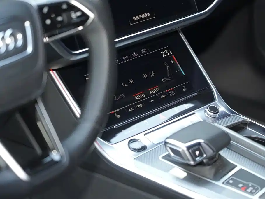 Audi A6L 2024 45 TFSI Premium Dynamic Model купить на сайте DeffCars