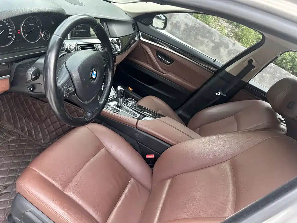BMW 5 Series 2014款 528Li 领先型 купить на сайте DeffCars