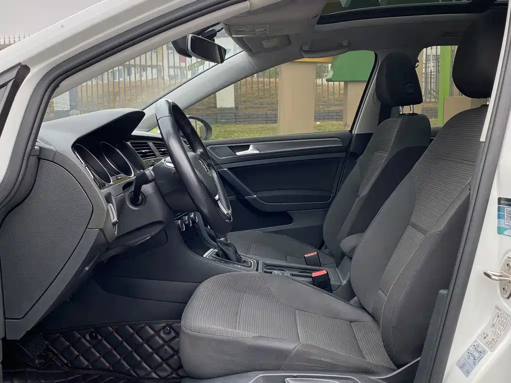 Golf (Imported) 2019 1.8TSI Travel Edition купить на сайте DeffCars