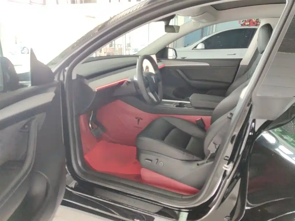 Model Y 2023 long-range all-wheel drive version купить на сайте DeffCars