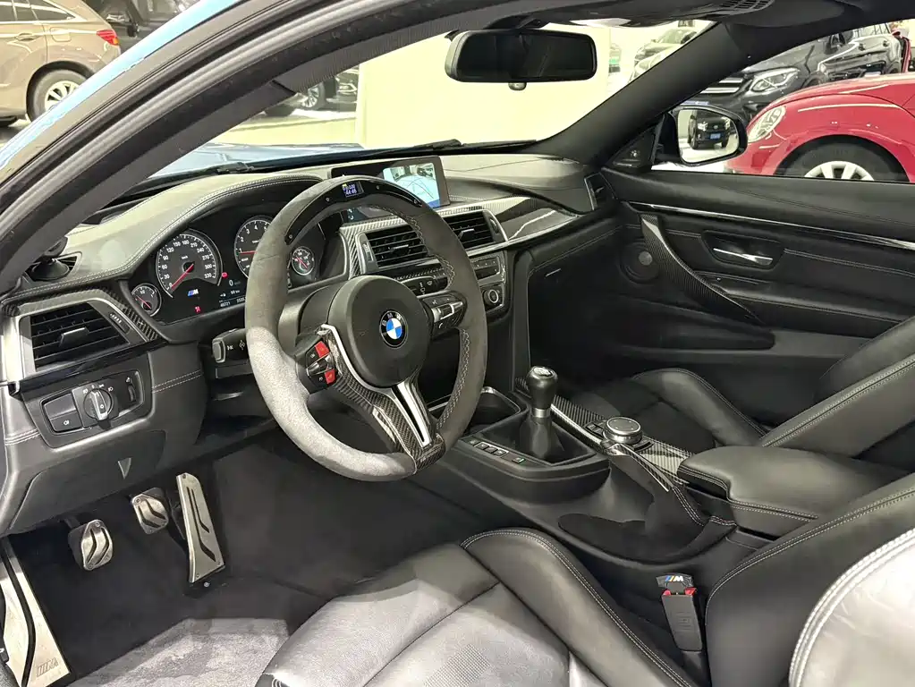 BMW M4 2015 M4 Coupe MT купить на сайте DeffCars